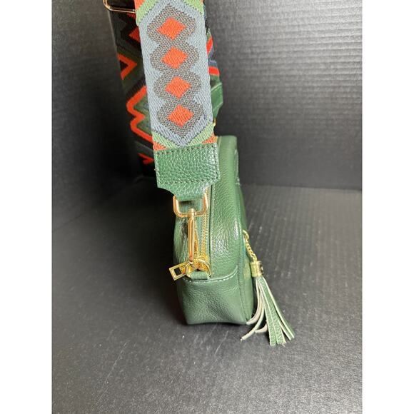 Borse In Pelle Italian Dark Green Pebbled Leather Crossbody Bag w/Guitar Strap - Picture 3 of 12